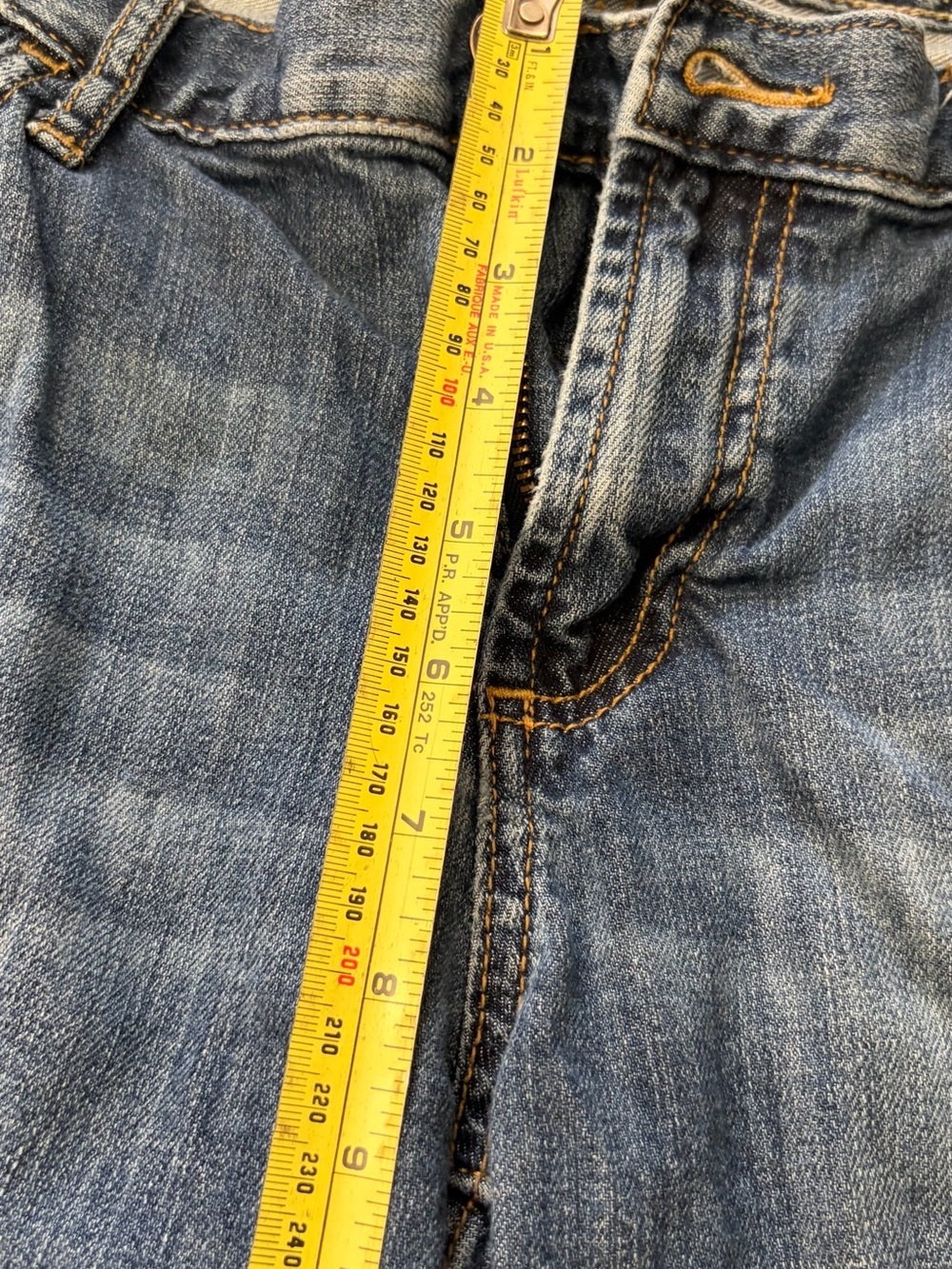 Eddie Bauer Slim Straight Blue Denim Jeans - Picture 3 of 13